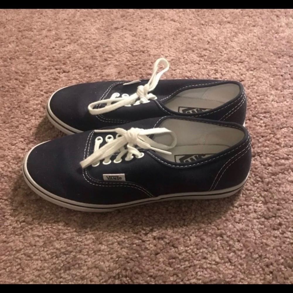 Navy Lo Pro Vans